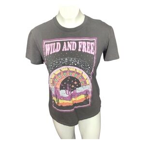 Wild and Free Graphic Women's T-Shirt - Charcoal